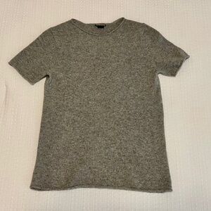Theory "Tolleree" 100% Cashmere Short Sleeve Sweater Size M